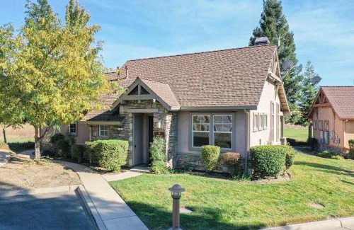 Saddle Creek House | Bungalow at Copper Valley Golf Course