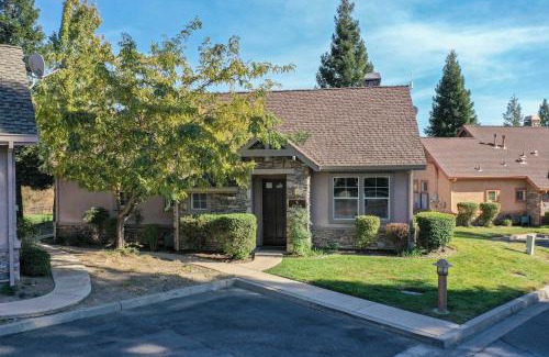 Saddle Creek House | Bungalow at Copper Valley Golf Course