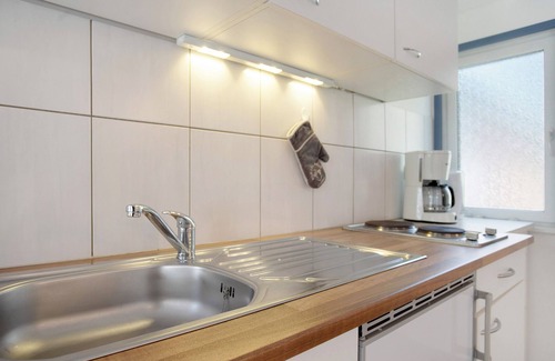 Bakenberg House | Bungalow 'Bungalow Netzboden, Bgl 28' with Private Terrace and Wi-Fi