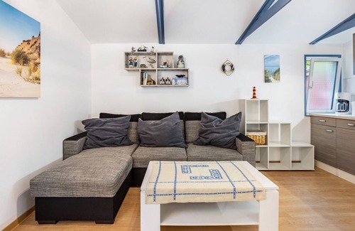 Bakenberg House | Bungalow 'Bungalow Uschi - Bgl 29' with Private Terrace and Wi-Fi