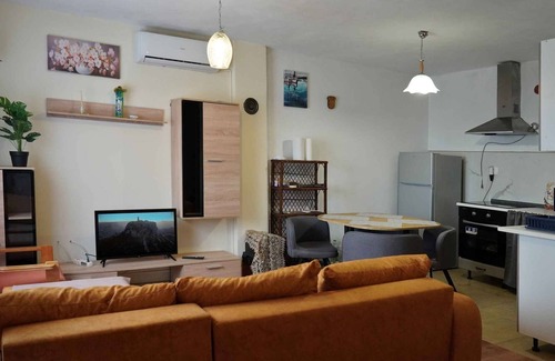 Petrovija House | Bungalow Bungalow with large garden