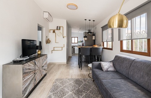 Playa del Ingles House | Bungalow by Yumbo