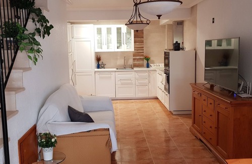 Los Arenales del Sol House | Bungalow cerca de la playa, cömodo. Perfecto para unas vacaciones únicas