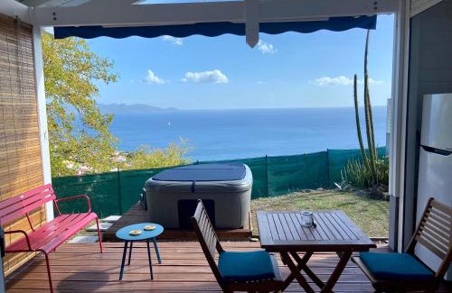 La Colline Apartment | Bungalow classé 2 étoiles avec jacuzzi et vue mer-Palbéa