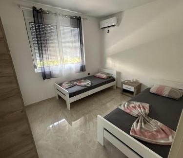 Bregvija House | Bungalow Cleo