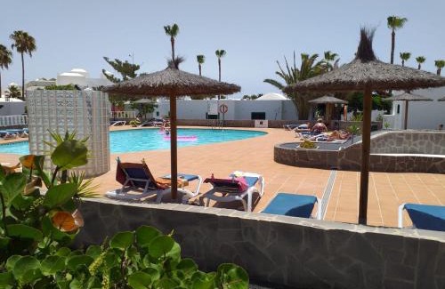 Los Pocillos Apartment | Bungalow DALAI - Pool view- Good wifi