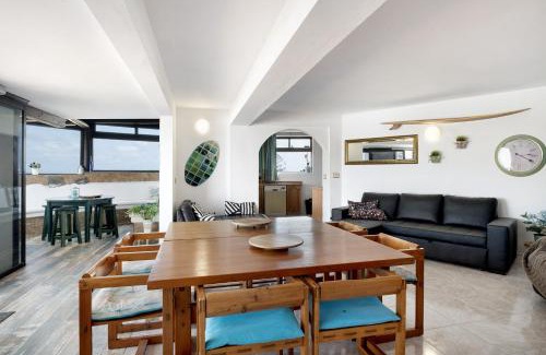 Urbanizacion Famara House | Bungalow Famara, Lanzarote