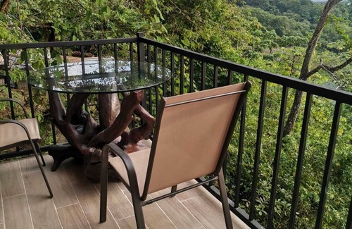 Paquera House | Bungalow, floor 2, Ocean View, sleeps 4, king-size bed,10 min from Curu Nat Park