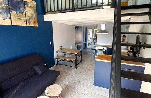 Les Herbiers House | BUNGALOW house with mezzanine and exterior, sleeps 2 to 4, 10km from Puy du Fou
