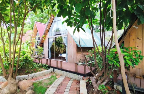 Ha Long Ski Chalet | Bungalow HTC Tuan Chau