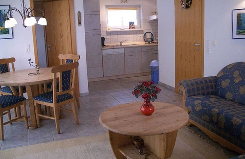 Uslar House | Bungalow im Feriendorf Uslar mit Gartenterrasse