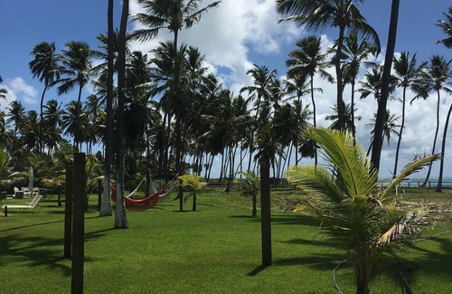 Tamandare House | Bungalow in beachfront condominium of Carneiros beach, 15 people