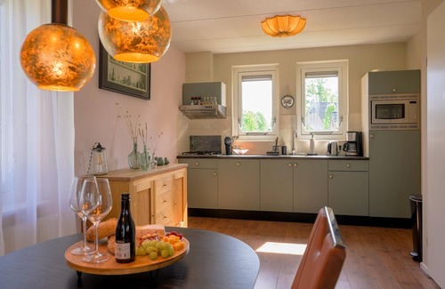 Sondel House | Bungalow in Sondel near Slotermeer Lake