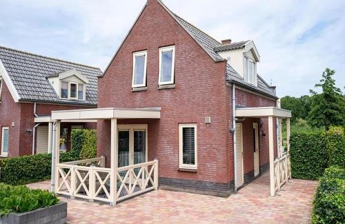 Municipality of Nissewaard House | Bungalow in Zuytland Buiten by the Water