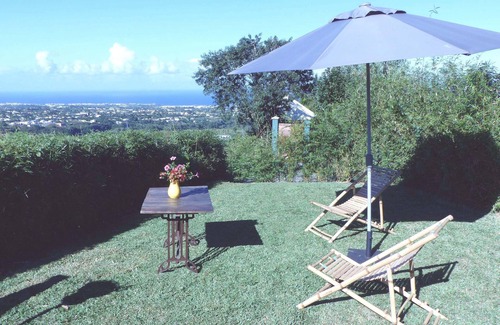 Entre-Deux House | BUNGALOW LES BAMBOUS (maul)
