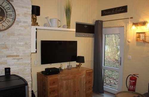 Virton House | Bungalow near the Vallée de Rabais lake