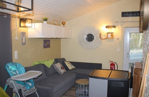 Virton House | Bungalow near the Vallée de Rabais lake