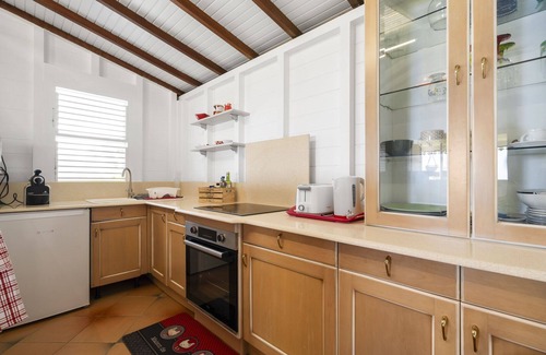 Bellefontaine Cottage | Bungalow O Vent - Studio Cottage, Sleeps 3