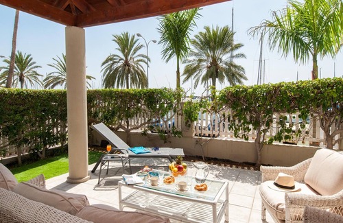 Pasito Blanco Cottage | Bungalow Pasito Blanco Marina Port 1 by VillaGranCanaria