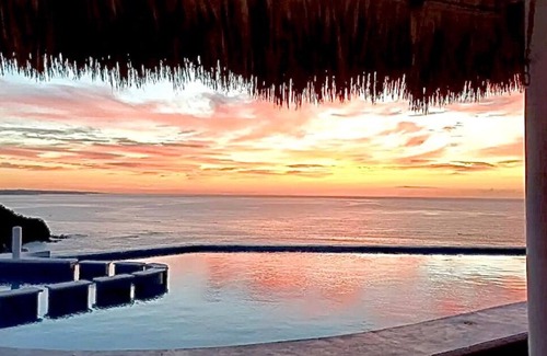 Puerto Angel House | BUNGALOW POOL AND SEMI-PRIVATE BEACH, ZIPOLITE-MAZUNTE BEACH, 8 NEARBY BEACHES