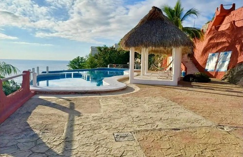 Puerto Angel House | BUNGALOW POOL AND SEMI-PRIVATE BEACH, ZIPOLITE-MAZUNTE BEACH, 8 NEARBY BEACHES