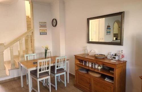 Almadrava Beach House | Bungalow PUEBLO MAR en Els Poblets.