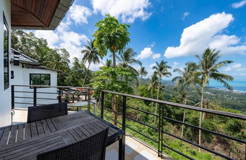 Na Thon House | Bungalow Seaview Paradise village