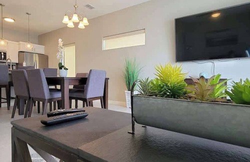 Port Isabel Condo | Bungalow Tarvana-#1
