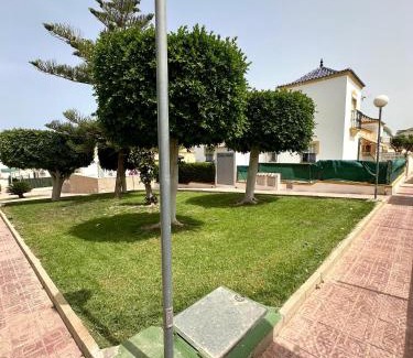 Los Altos House | Bungalow Torrevieja Rentalholidays REF 032