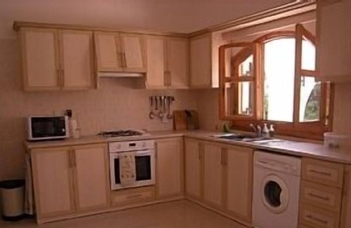 Catalkoy House | Bungalow With Pool, Mountain And Sea Views, AC, secure WIFI. 10 meter pool.