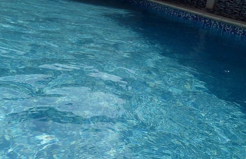 Tajjnant House | Bungalow with private pool and integrated jacuzzi.