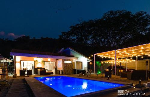 Canafistula House | Bungalow with private pool only 15min from Tamarindo Beach