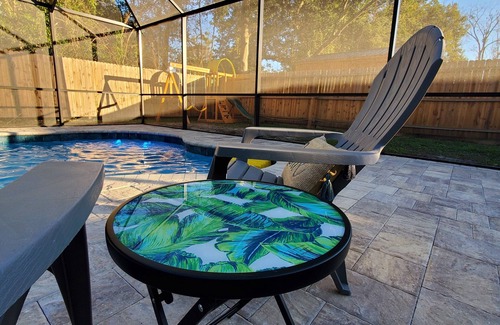 Highlands House | Bungalow with Screened Pool and Optional Pool Heat