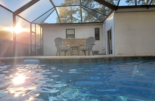 Highlands House | Bungalow with Screened Pool and Optional Pool Heat