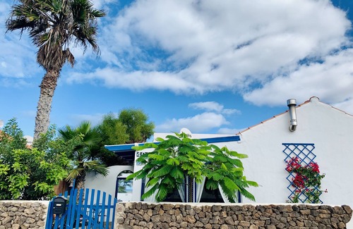 La Pared House | Bungalow with sea view La Pared