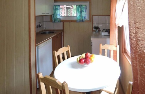 Wrzosowo House | Bungalows in Wrzosowo - Bird's cage Resort for 2 persons