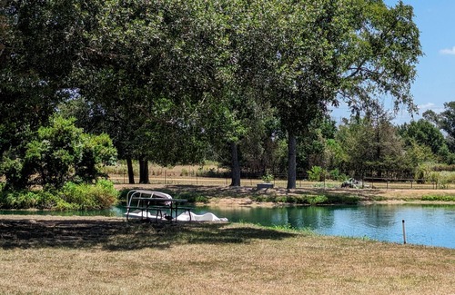 Hempstead Cabin | Bunkhouse on 18 acres.