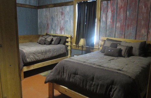 Platte Cabin | Bunkhouse with all the amenities one could need!