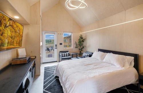 Ottawa House | Bunkies-Basecamp