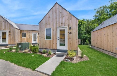 Ottawa House | Bunkies-Old Salt