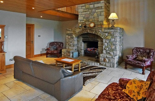Ballyconneely House | Bunowen - Three Bedroom House, Sleeps 8