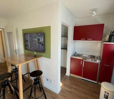 Dueren Apartment | Buntes Wohnen in Düren