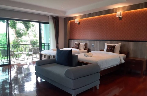 Mueang Na Hotel | Buraphat Resort