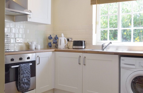 Hundall Cottage | Burdettes Cottage - 25349