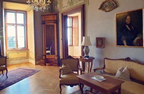 Bernstein Hotel | Burg Bernstein