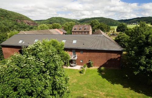 Blens Apartment | Burg Blens