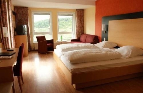 Obermoschel Hotel | Burg-Hotel