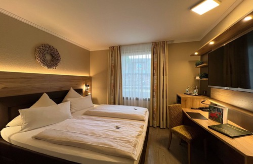 Hude Hotel | Burgdorfs Hotel & Restaurant