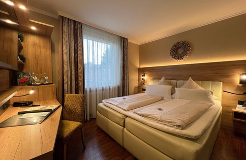 Hude Hotel | Burgdorfs Hotel & Restaurant