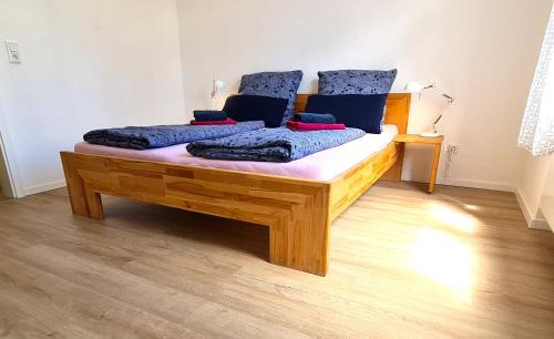 Gonsenheim Apartment | Burgunder - helle und ruhige Wohnung in Uninähe